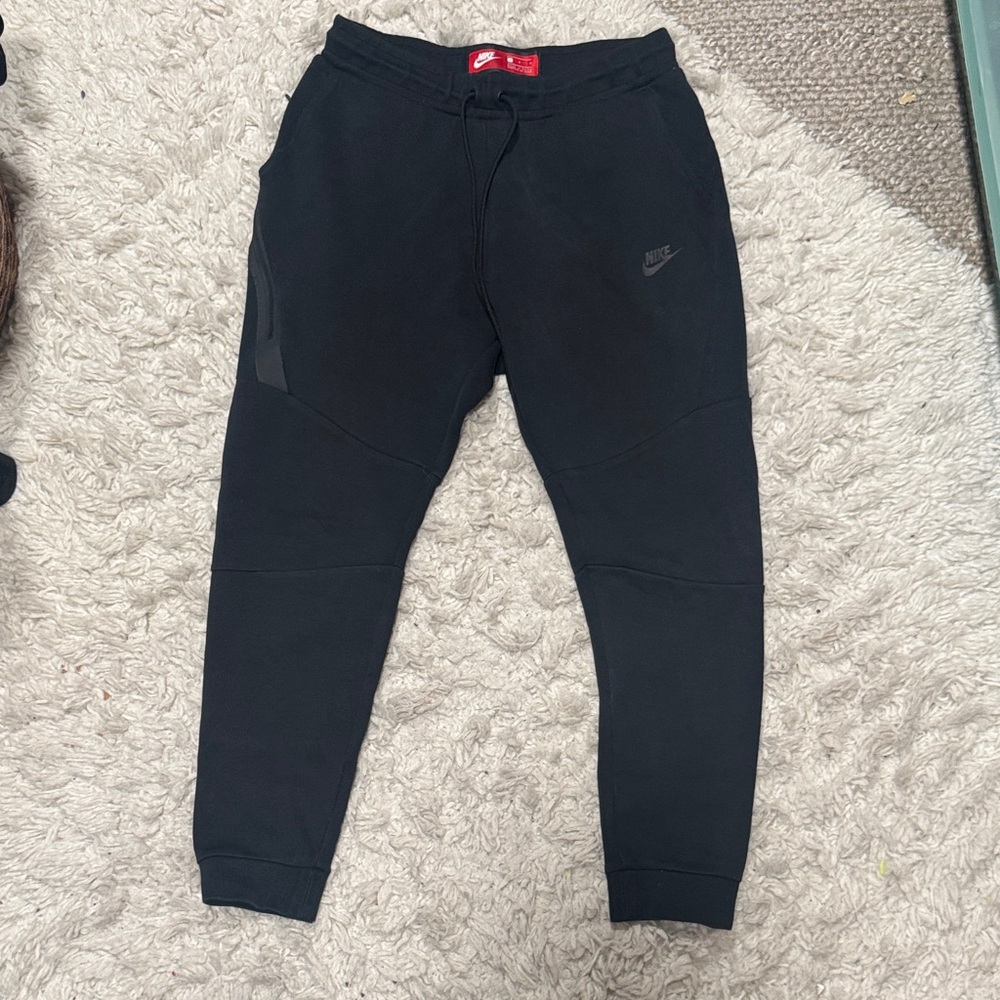 Nike Tech Joggers